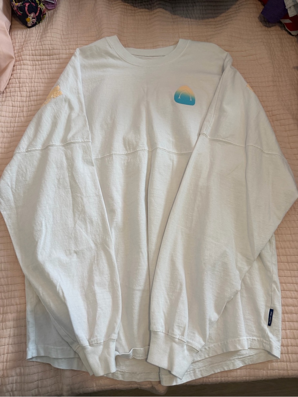 Aulani Disney Resort Spirit Jersey Tropical Leaf Sz XL